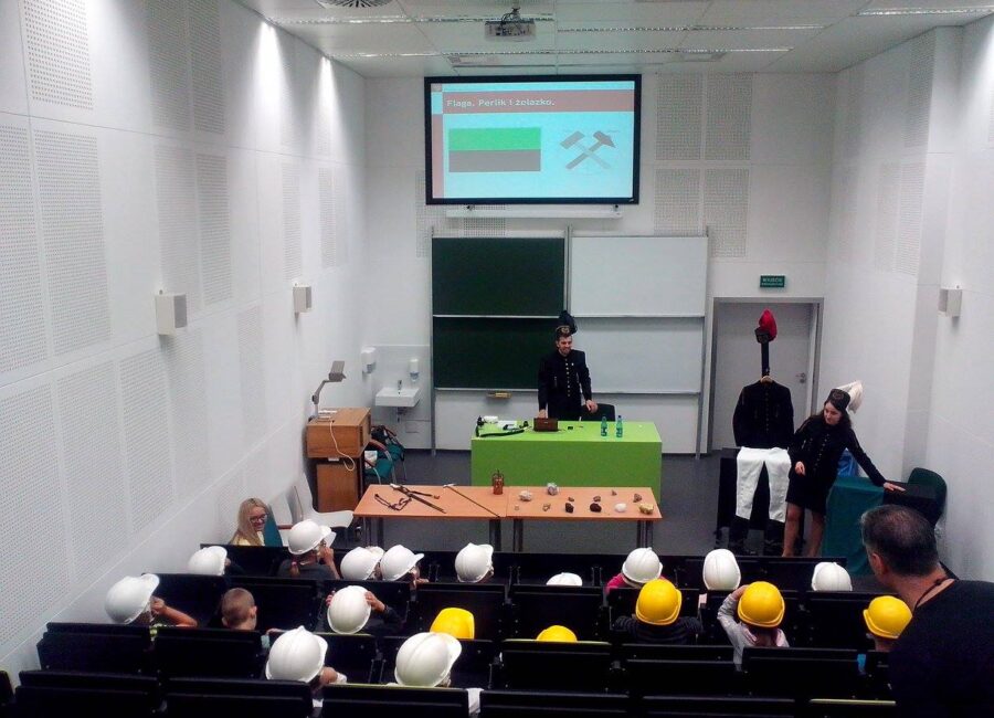 11402779_796216627163337_1059346924912748404_o